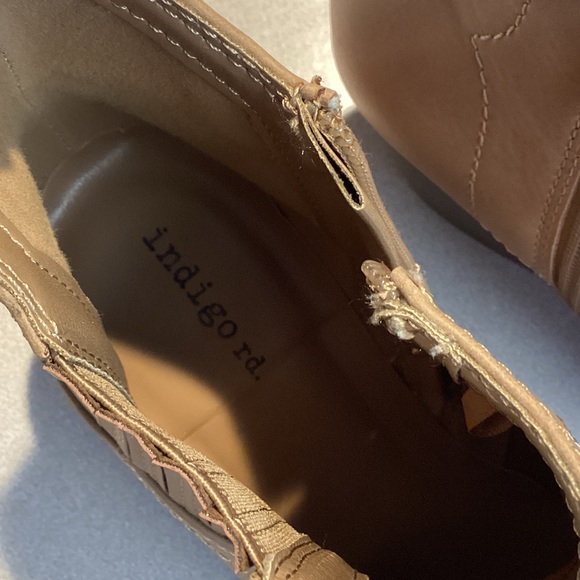 Indigo Rd. Tan Western Style Ankle Booties - Picture 2 of 6